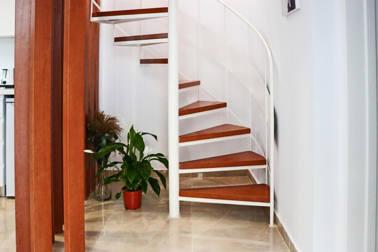 Phaedrus Living: Luxury Maisonette Lighthouse 60 Pafos Exterior foto